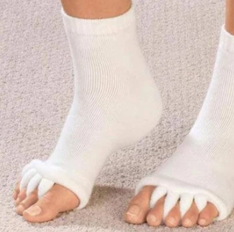 CALCETINES CON SEPARADOR DE DEDOS